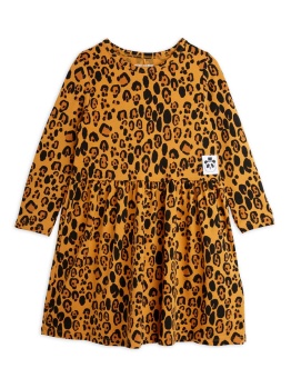 Basic leopard ls dress - Chapter 1