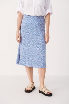 Part Two Ofelie Beaucoup Blue