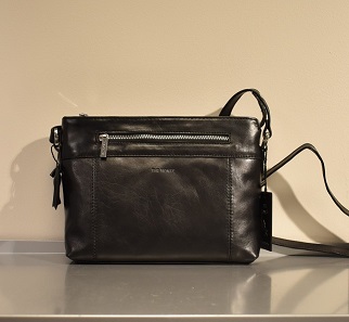 Väska crossover horizontal medium black