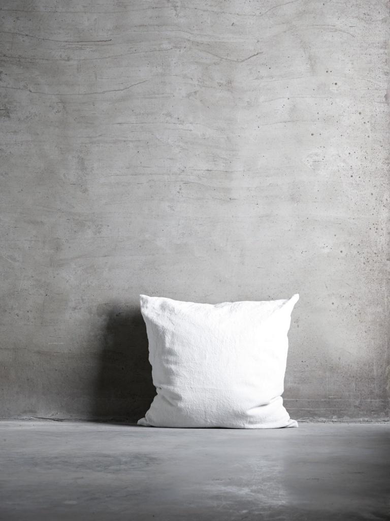 FALLLIN white 60x60 kuddfodral