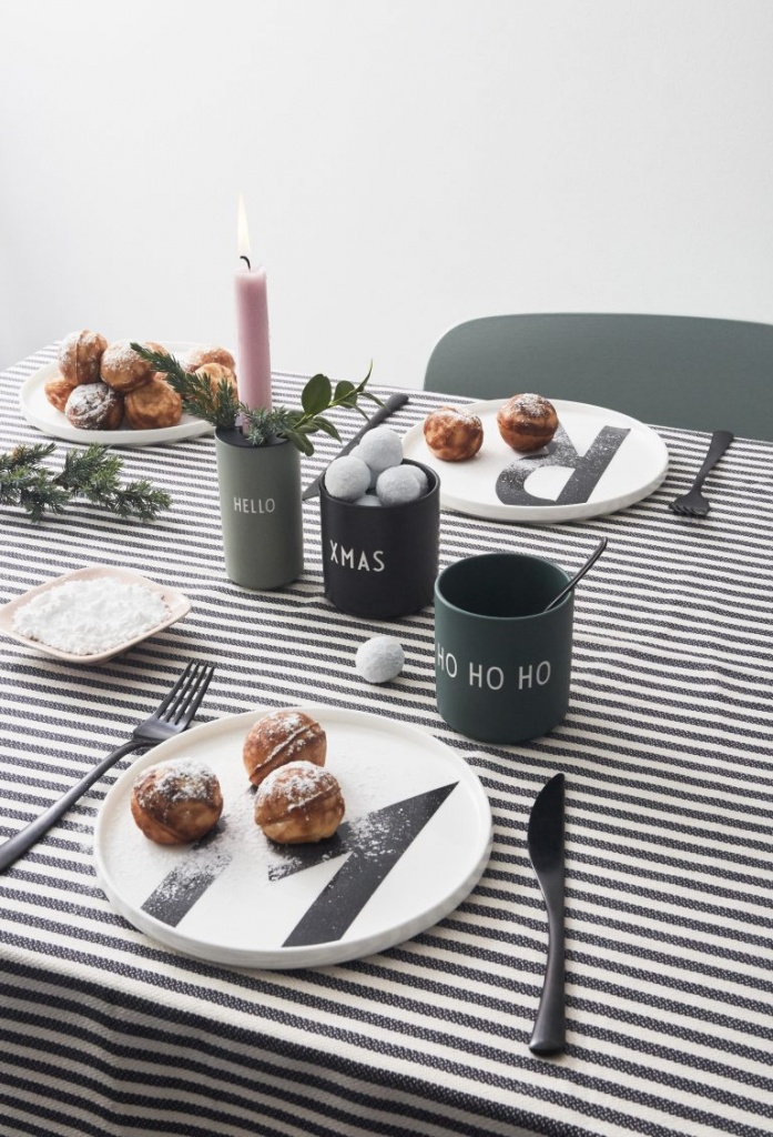 Design Letters Favourite Cup XMAS Black