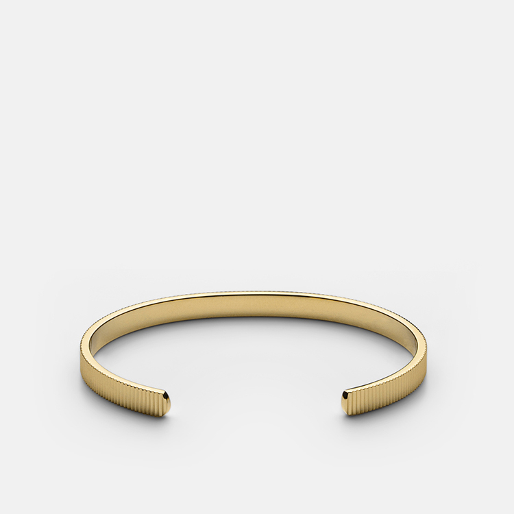 Skultuna Armband Ribbed Cuff Thin - Gold
