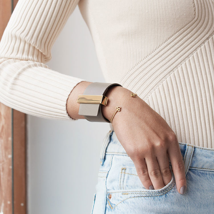 Skultuna Armband Open Key Cuff Gold