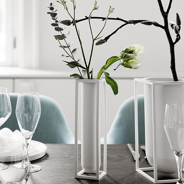 By Lassen Vase Flora Vit
