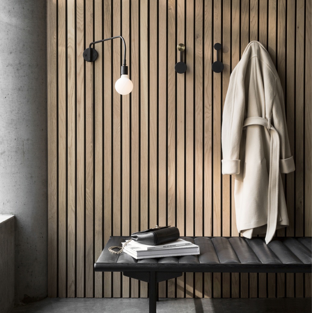 Menu Afteroom Coat Hanger Black/Brass