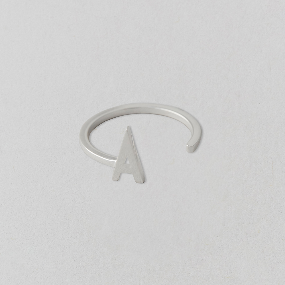 Design Letters Ring A-Z Silver