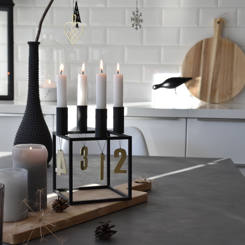 Felius Design Advents siffra 1-4 Mässing