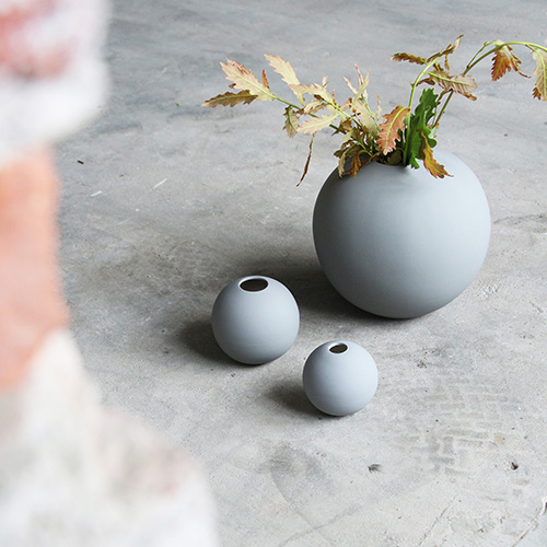 Cooee Design Ball Vase Grey