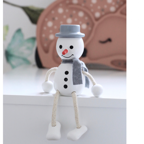Ella and Frederik Snowman