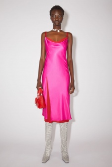 Acne Studios Klänning Dasa Light Satin