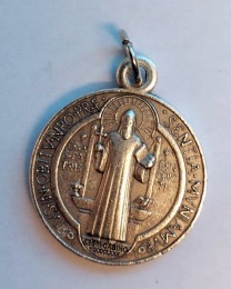Benedictus-medalj, 21 mm, silverfärgad