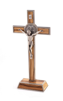 Benedictus-krucifix, stående, 20x10cm, oliv o silvrigt